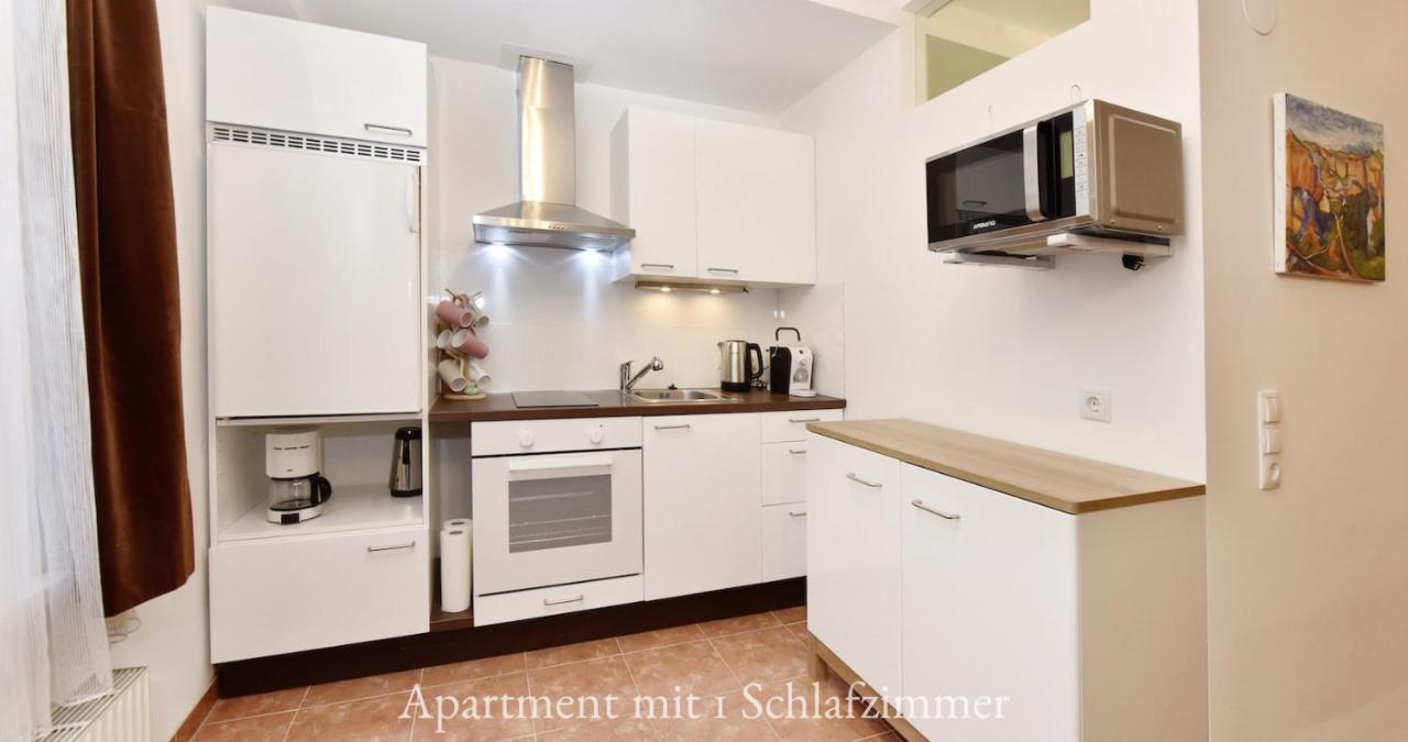 Astoria Apartments شرنز المظهر الخارجي الصورة
