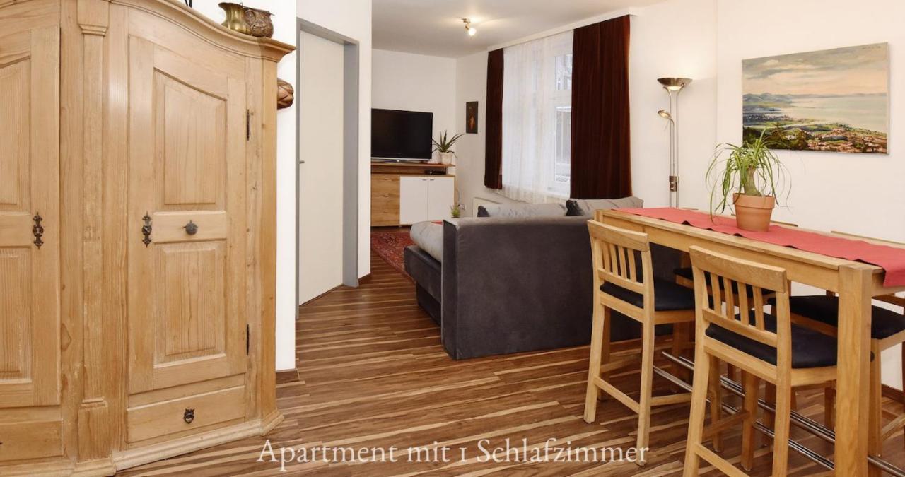 Astoria Apartments شرنز المظهر الخارجي الصورة