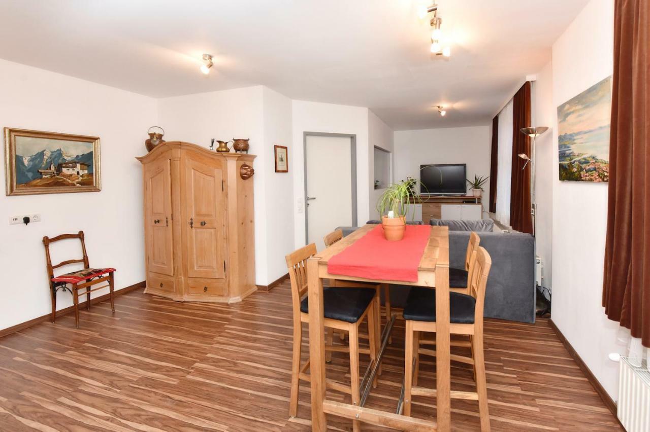 Astoria Apartments شرنز المظهر الخارجي الصورة